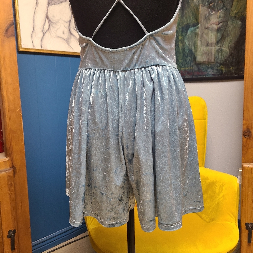Rue21 Velour Low Back Spaghetti Strap Romper Size M - Picture 8 of 10
